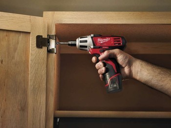 MILWAUKEE M12BD-202C COMPACT 12V SCREWDRIVER WITH 2 X 2.0AH RED LITHIUM BATTERIES