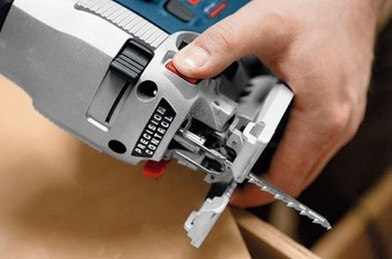 BOSCH GST135BCE JIGSAW 720W 240V INCLUDES 15 BOSCH JIGSAW BLADES