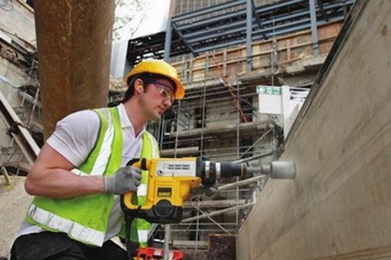 DEWALT D25712K SDS-MAX COMBINATION HAMMER 110V