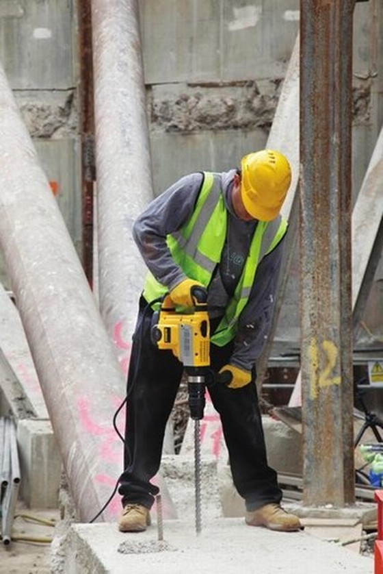 DEWALT D25712K SDS-MAX COMBINATION HAMMER 110V