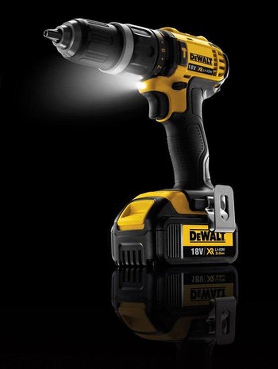 DEWALT DCD785L2 18V 2 SPEED XRP COMBI DRILL WITH 2 x 3.0Ah LITHIUM-ION XR BATTERIES + Holster & Belt