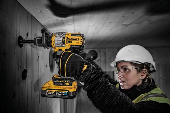 DEWALT DCD999H2T-GB 18V BRUSHLESS COMBI HAMMER DRILL 2 x 5.0ah POWERSTACK BATTERIES