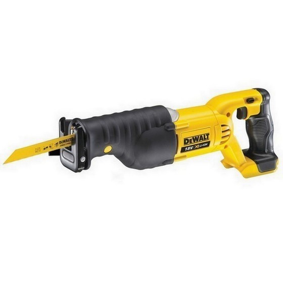 DEWALT DCS380N-XJ 18v BODY ONLY XR RECIPROCATING SAW NO BATTERIES OR CHARGER