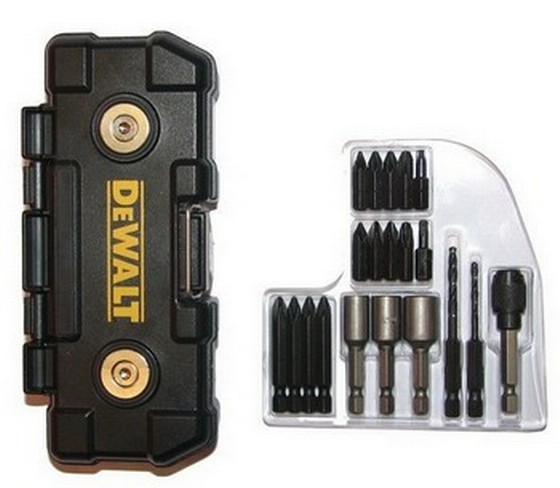 DEWALT DT7965 20 PIECE IMPACT RATED SCREW DRIVING SET IN MAG BOX