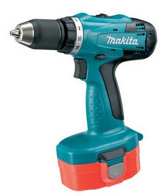 MAKITA 6391DWPE 18V DRILL DRIVER 2 X 1.3ah Ni-CAD BATTERIES