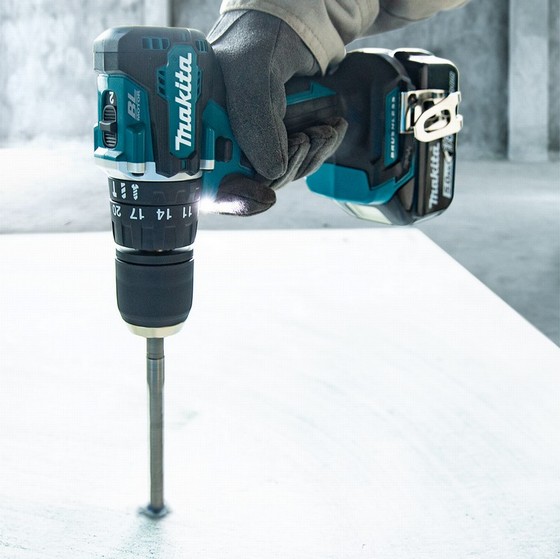MAKITA DHP487SF 18V LXT BRUSHLESS COMBI HAMMER DRILL  1 x 3.0ah LI-ION BATTERY & CHARGER +FREE MAKPAK CARRY CASE