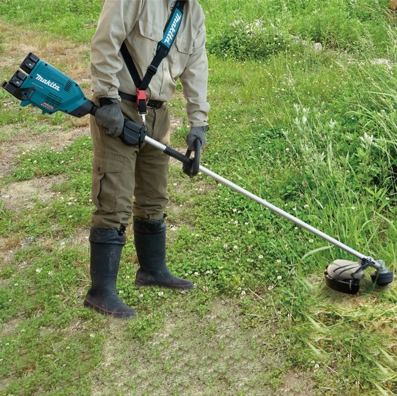 MAKITA DUR369LPT2 36v TWIN 18v BRUSHLESS LINE TRIMMER 2 x 5.0ah & DC18RD DOUBLE CHARGER