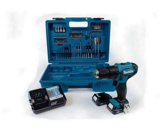 MAKITA HP333DWAX1 12V CXT COMBI DRILL WITH 2x 2.0Ah BATTERIES AND CHARGER (INCLUDES 74 PIECE ACCESSORY SET).