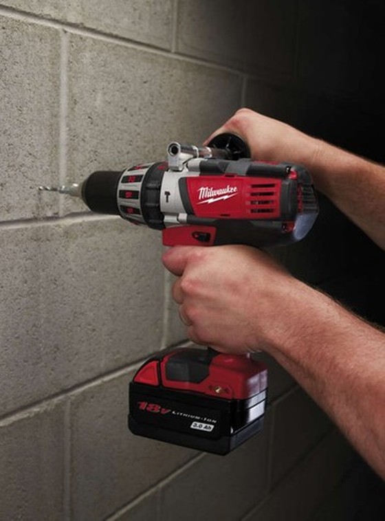 MILWAUKEE HD18PD-32 18V HEAVY DUTY COMBI DRILL 2 x 3Ah RED LITHIUM BATTERIES + 3RD BATTERY AND BAG