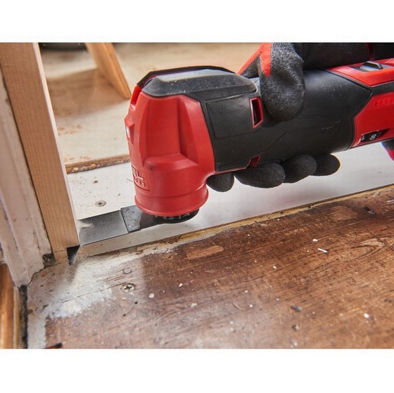 MILWAUKEE M12FMT-422X 12V BRUSHLESS MULTI TOOL INCLUDES BATTERIES & ACCESSORIES