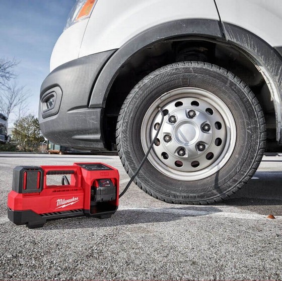 MILWAUKEE M18BI-0 INFLATOR
