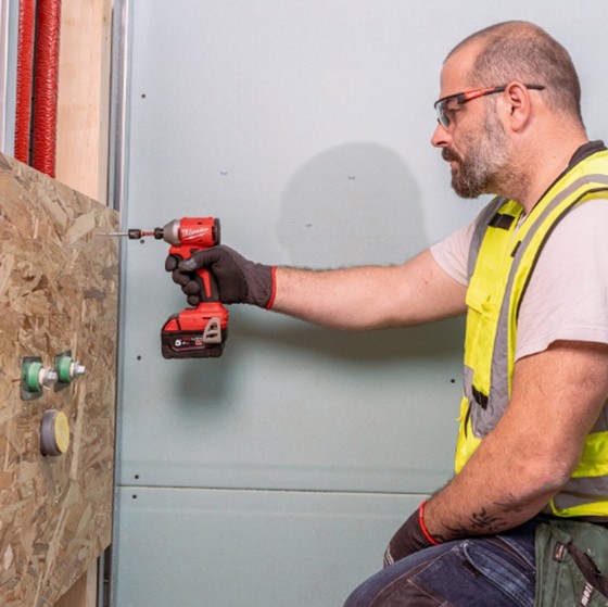 MILWAUKEE M18BLIDR-0 18v BRUSHLESS IMPACT DRIVER (BODY ONLY)