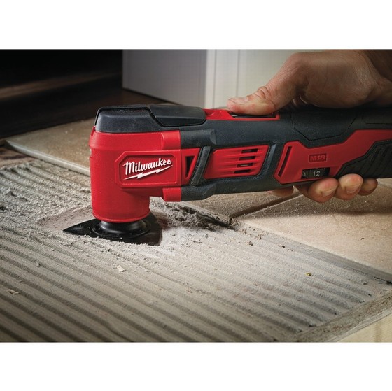 MILWAUKEE M18BMT-0 M18 18V COMPACT MULTI TOOL (BODY ONLY)
