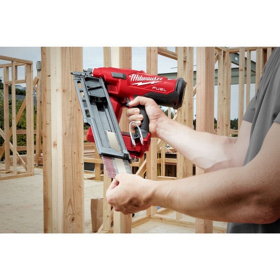 MILWAUKEE M18FFN-0C 18V 1ST FIX BRUSHLESS NAILER (BODY ONLY, SUPPLIED IN CARRY CASE)