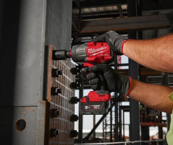 MILWAUKEE M18FHIW2F12-0X 18v BRUSHLESS HIGH IMPACT WRENCH (BODY ONLY)