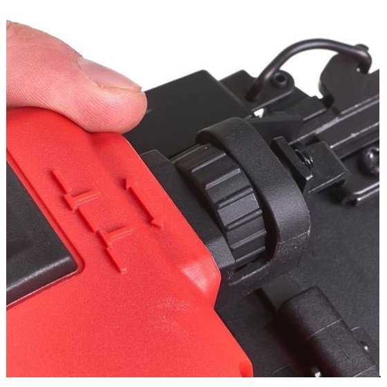 MILWAUKEE M18FN18GS-202X 18V BRUSHLESS 2ND FIX 18 GAUGE NAILER WITH 2X 2.0AH LI-ION BATTERIES