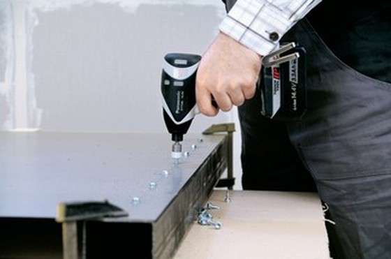 PANASONIC EY7546LR2S31 14.4V IP56 RATED IMPACT DRIVER LITHIUM-ION 2 X 3.3ah Li-ion BATTERIES