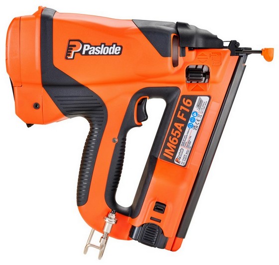 PASLODE 916275 IM65A 2ND FIX LI-ION ANGLED BRAD NAILER WITH BATTERY 