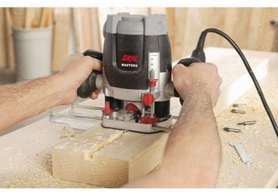 Skil Masters 1833 1/4" Plunge Router 240v