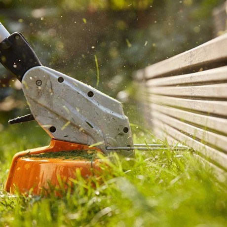 STIHL FSA 45 LITHIUM-ION CORDLESS GRASS TRIMMER