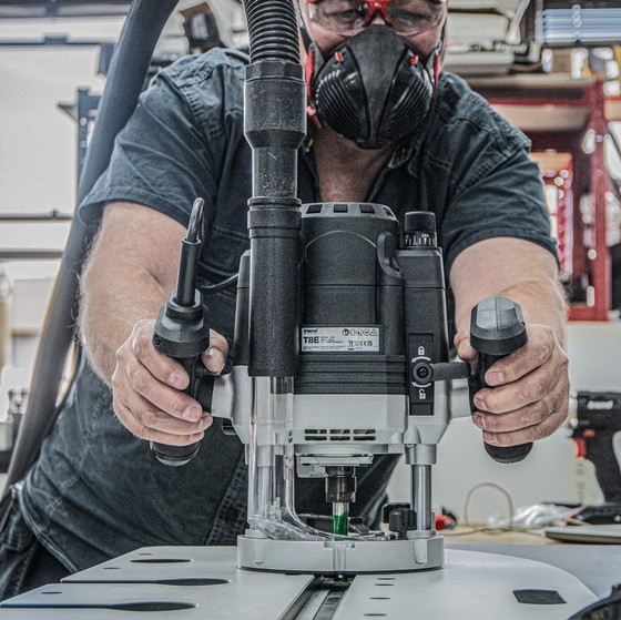 TREND 1/2in 2200W DUAL-MODE PLUNGE ROUTER 110v T8ELK