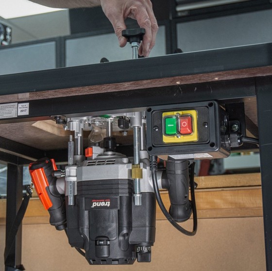 TREND 1/2in 2200W DUAL-MODE PLUNGE ROUTER 240v T8EK