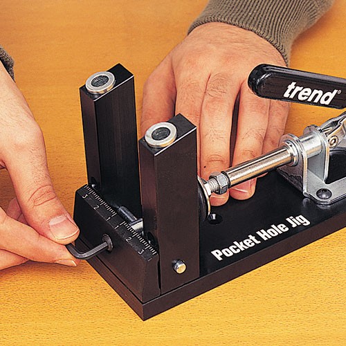 TREND PH/7X30/500 PACK OF 500 POCKET HOLE SELF TAPPING SCREWS NO. 7X30MM